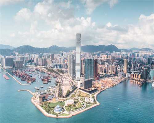 新一期公开免费课“30天学会SPSS与R语言”，欢迎报名